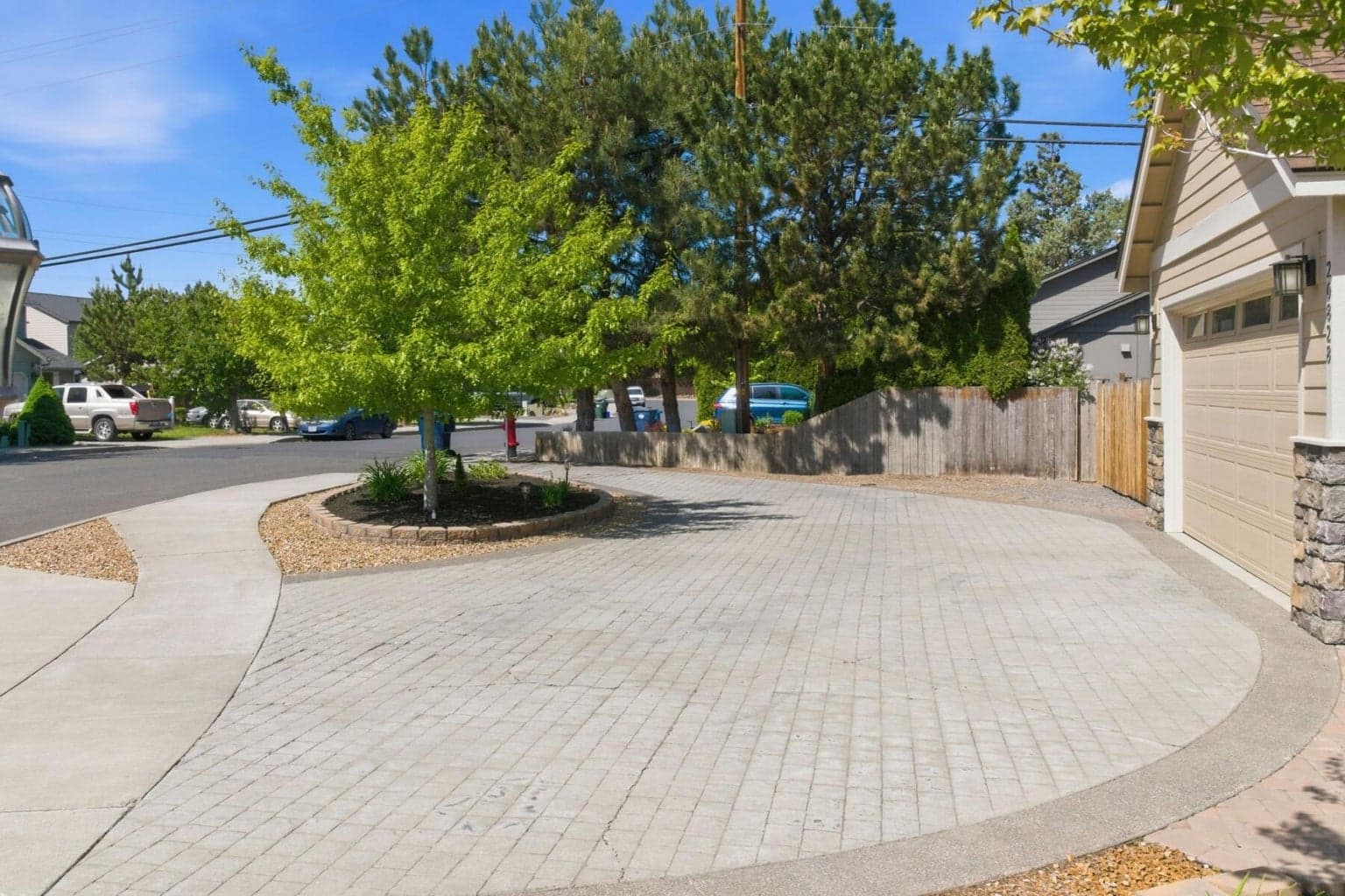 Photo of 20828 Cassin 4 of 33