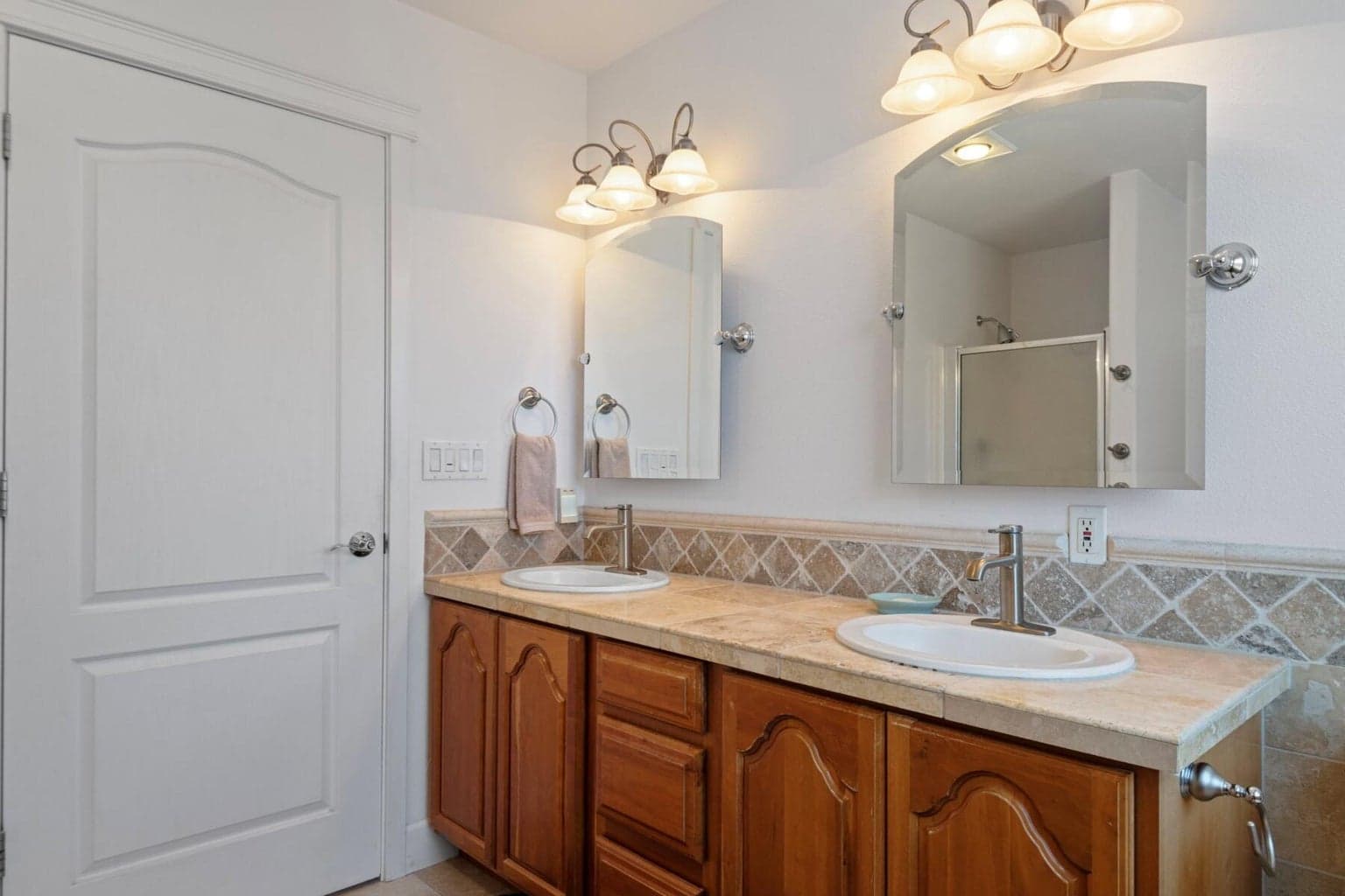 Photo of 20828 Cassin Drive 24 of 32