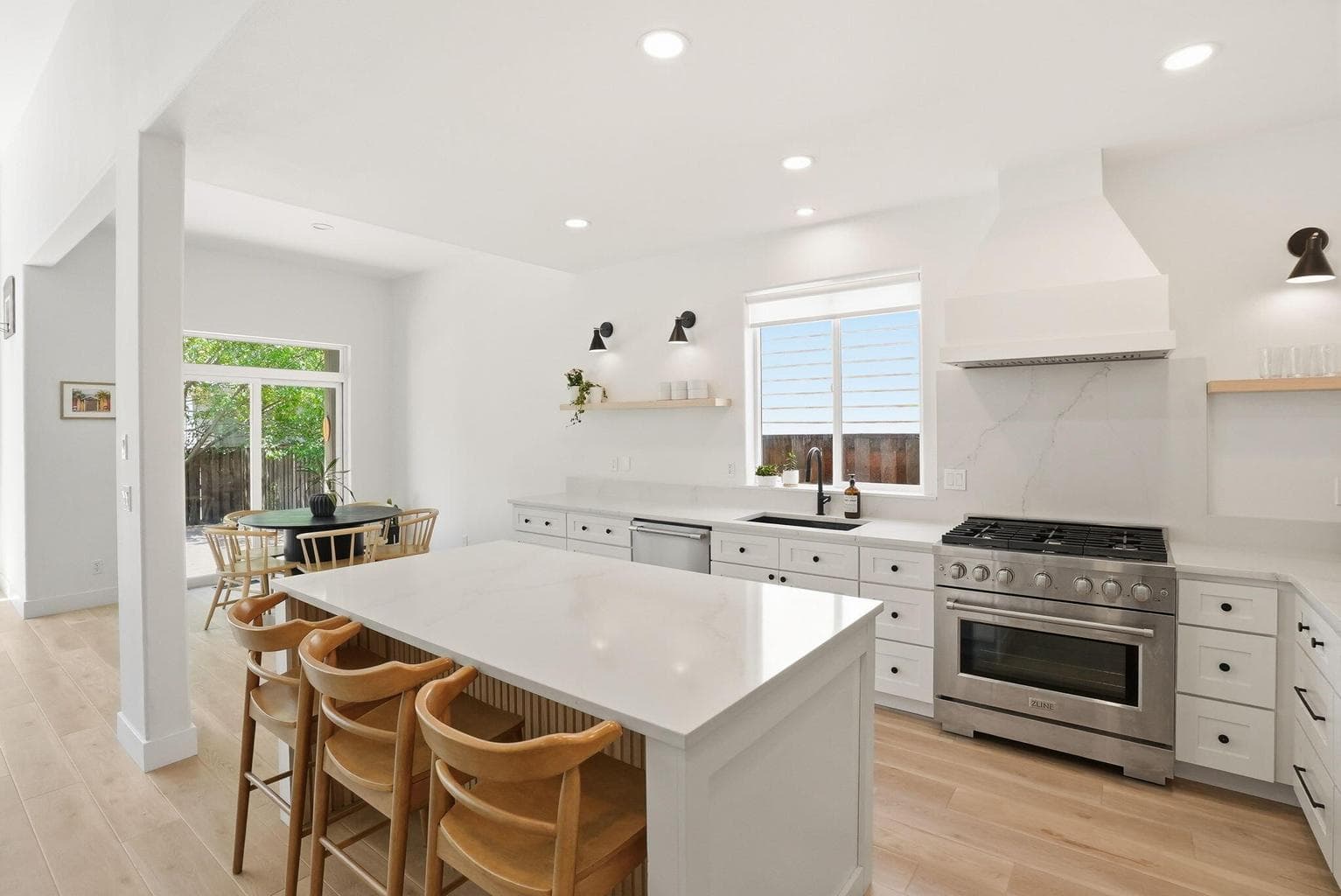 Photo of 61038 Snowbrush Drive 19 of 80