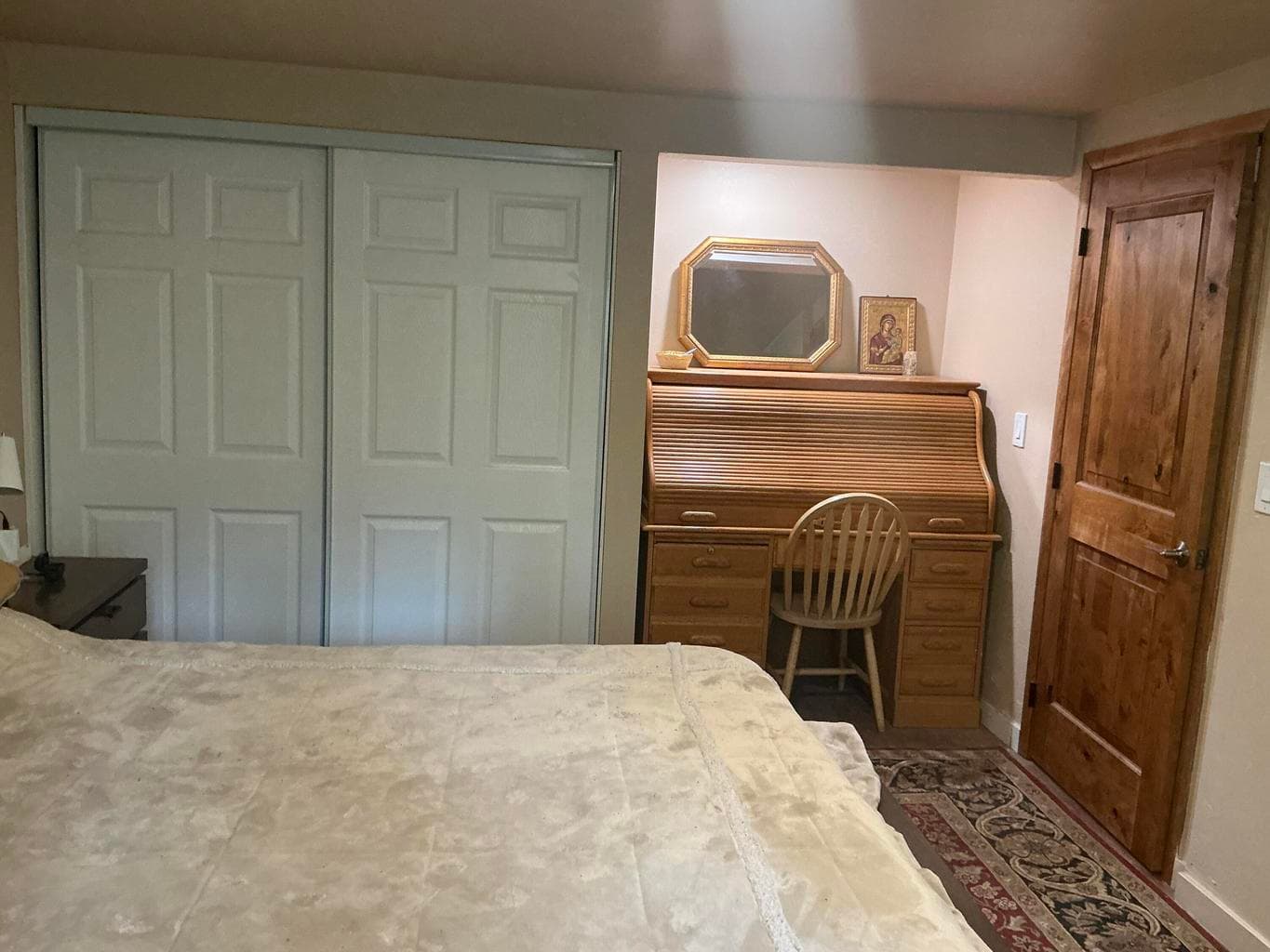 Right side of primary bedroom
