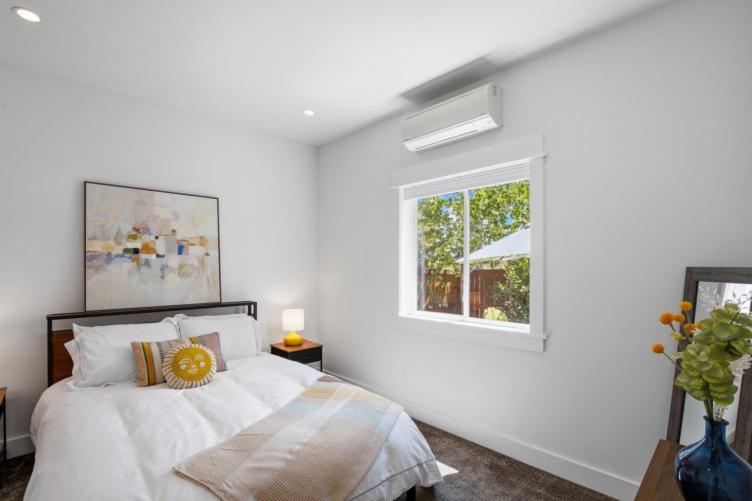 Photo of 1027 NW Albany Avenue 46 of 69