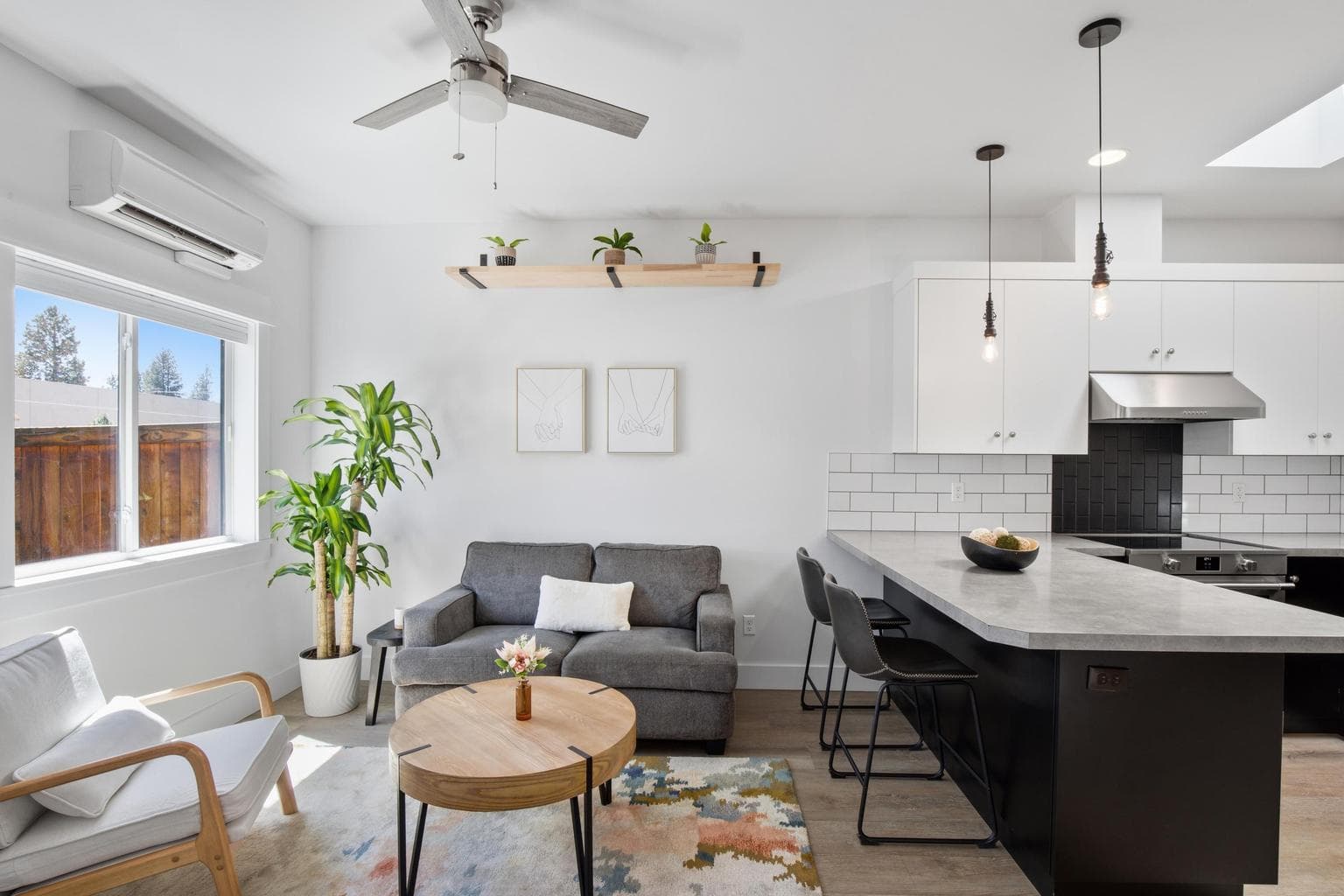 Photo of 1027 NW Albany Avenue 42 of 69