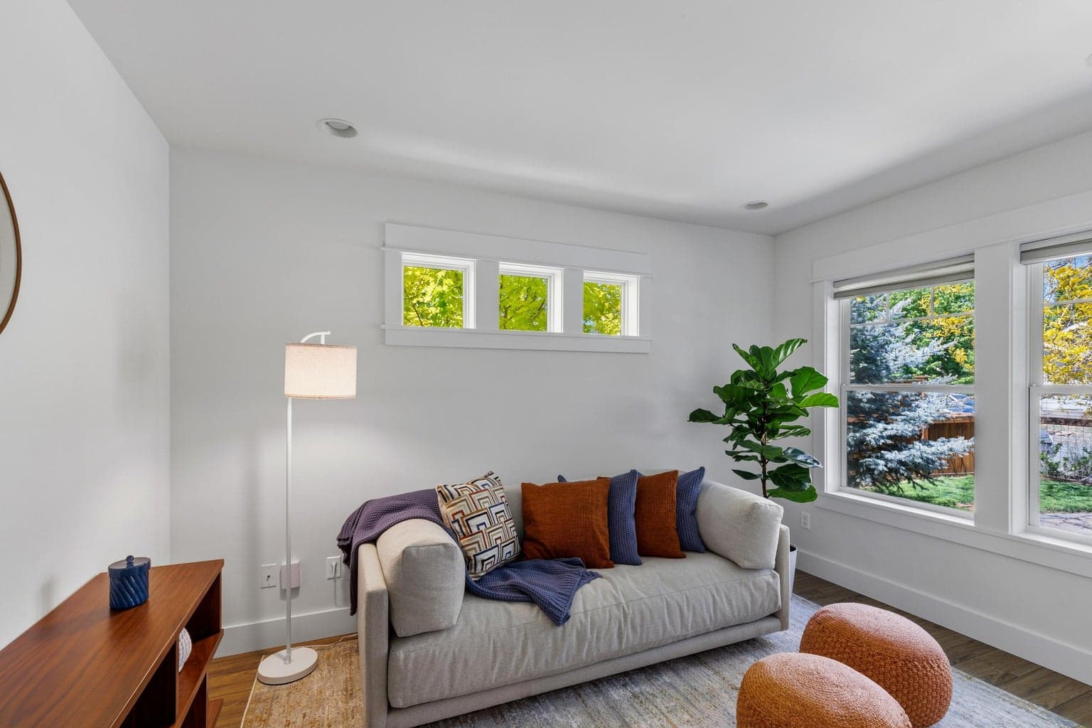 Photo of 1027 NW Albany Avenue 32 of 69