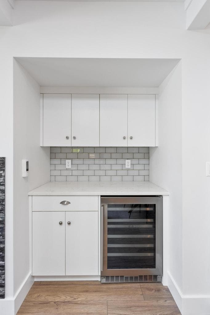 Photo of 1027 NW Albany Avenue 13 of 69