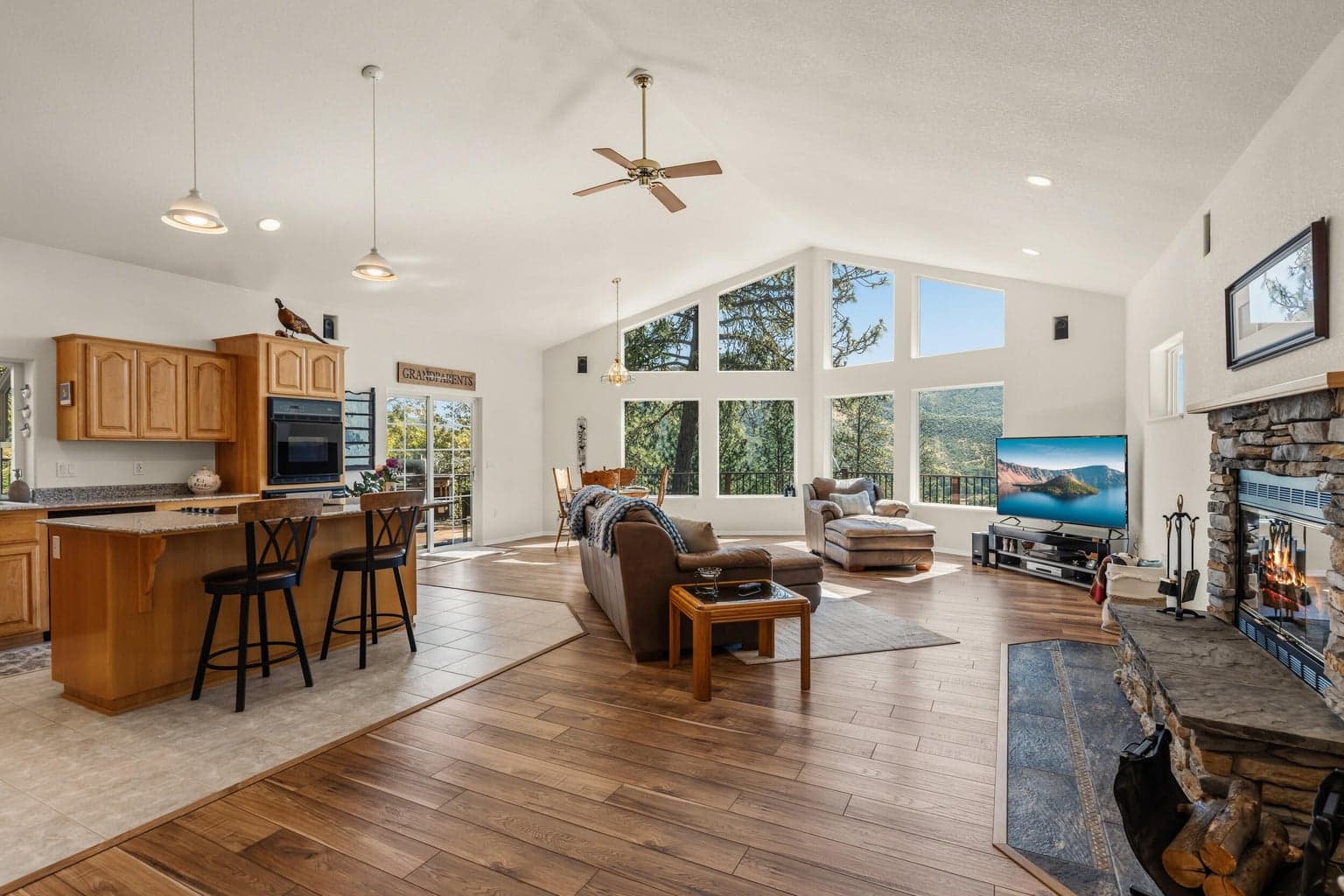 Photo of 622 Schieffelin Gulch 4 of 46