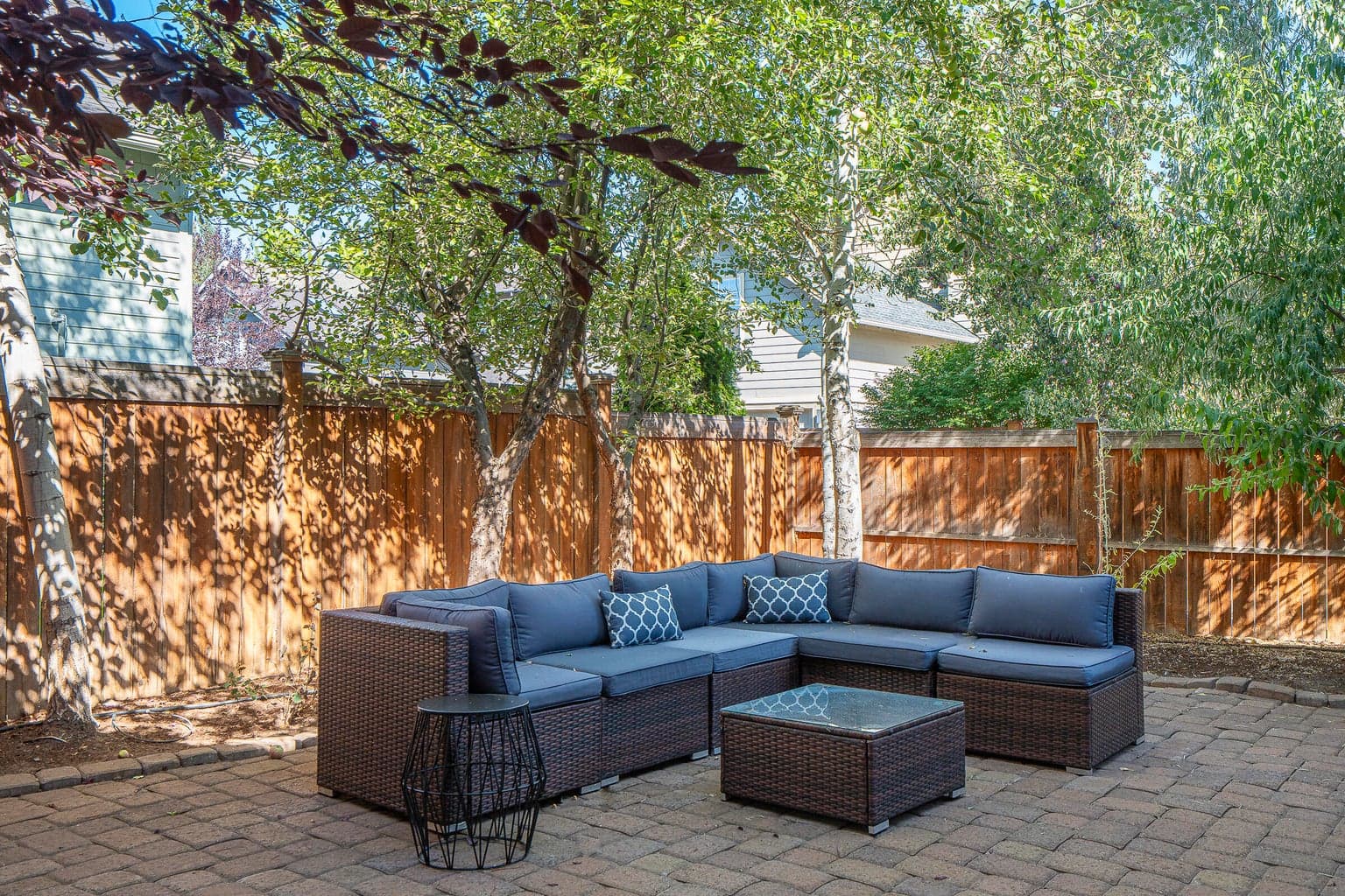 Photo of 21380 Oakview Drive 32 of 46