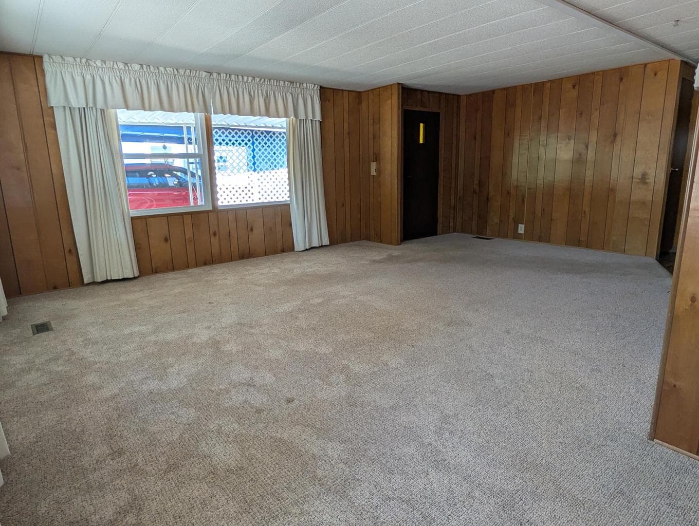 Photo of 2252 Table Rock 3 of 15