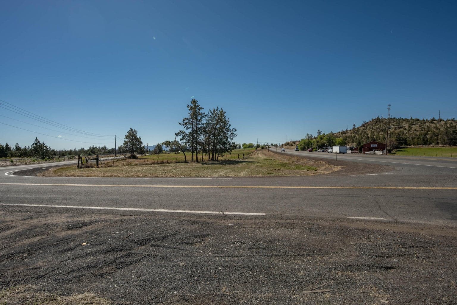 Photo of 5010 N Highway 97 7 of 29