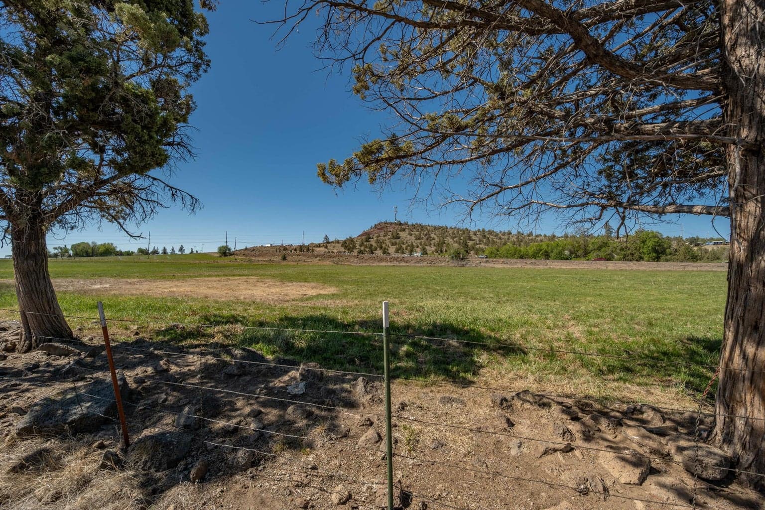 Photo of 5010 N Highway 97 22 of 29