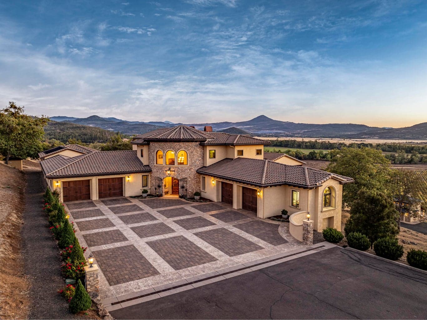 766 Meridian, Eagle Point, 97524