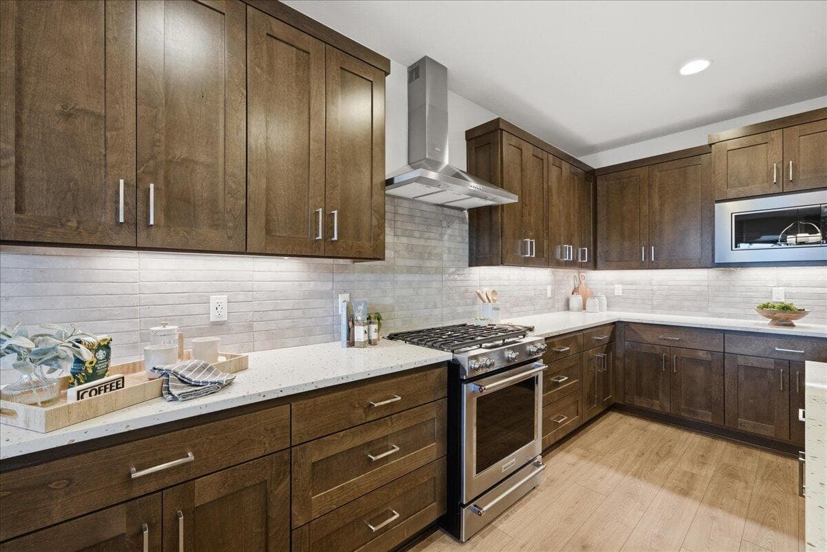 Photo of 61437 SE Daybreak Court 16 of 75