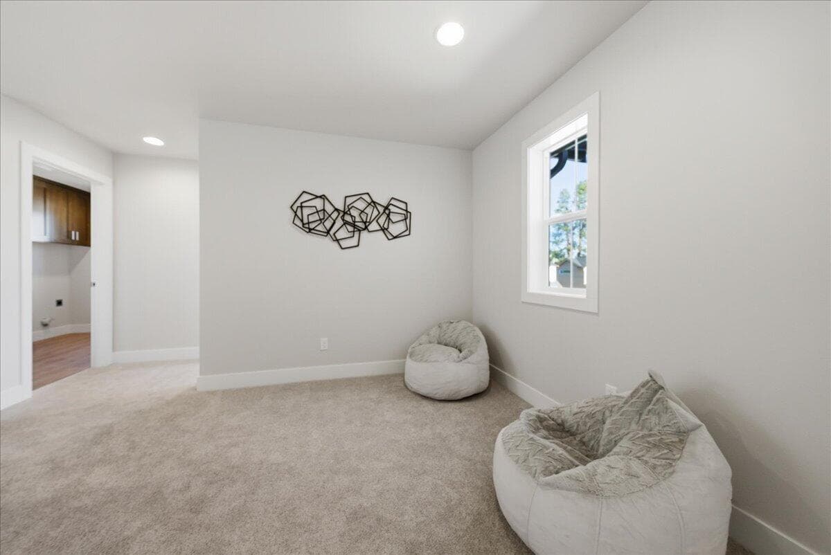 Photo of 61437 SE Daybreak Court 27 of 75