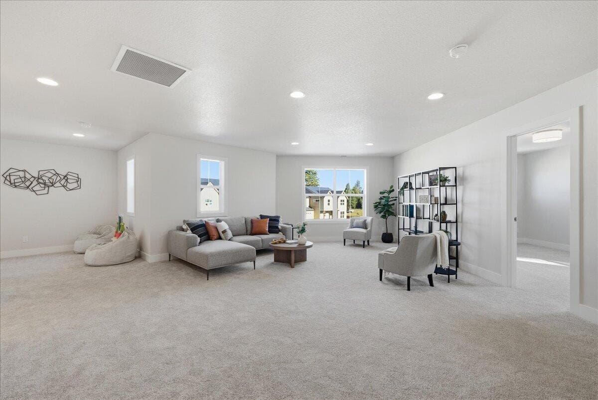 Photo of 61437 SE Daybreak Court 29 of 75