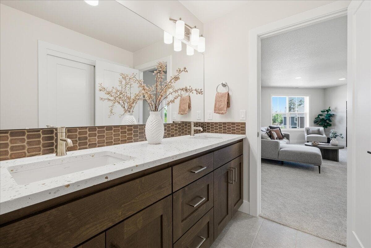 Photo of 61437 SE Daybreak Court 33 of 75