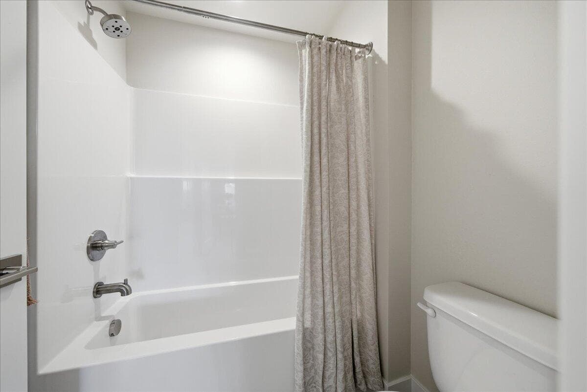 Photo of 61437 SE Daybreak Court 36 of 75