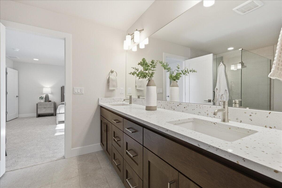Photo of 61437 SE Daybreak Court 63 of 75