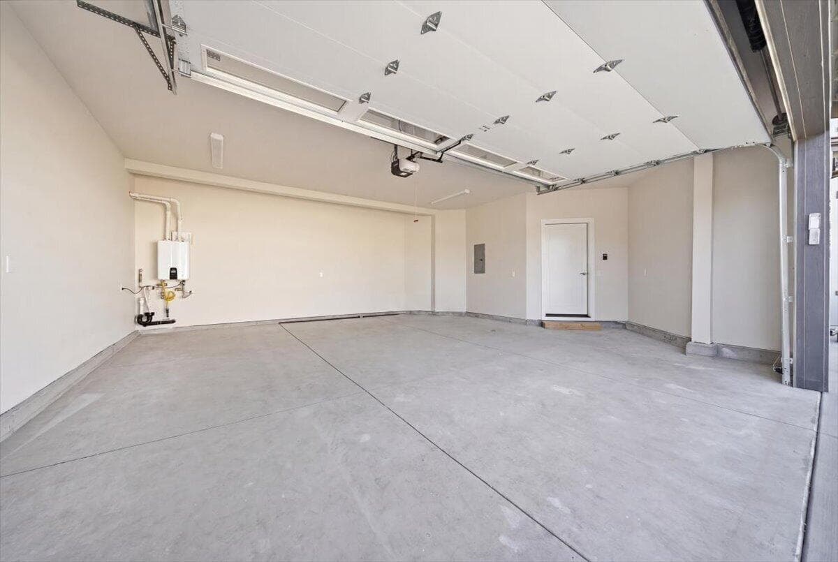 Photo of 61437 SE Daybreak Court 66 of 75