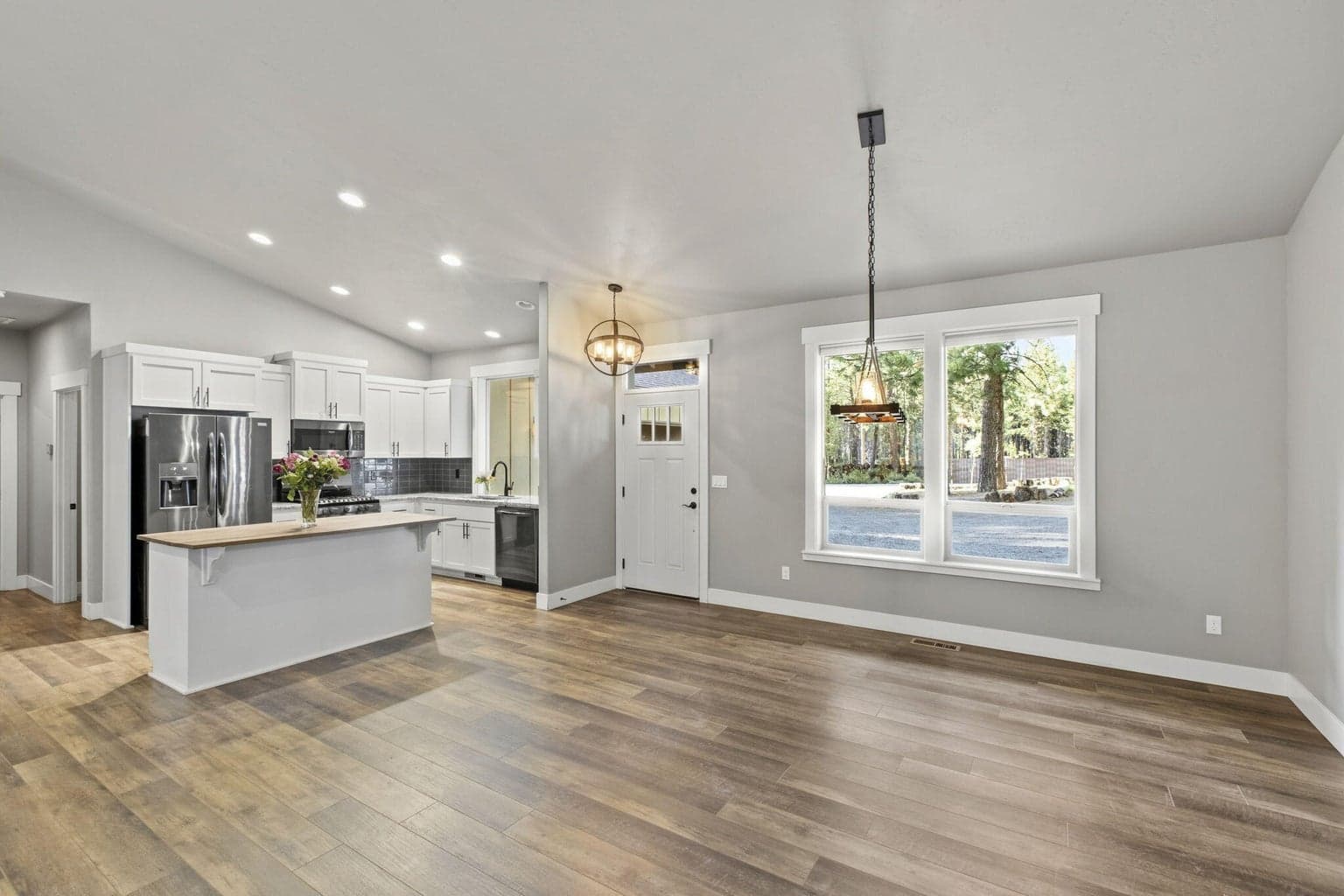 Photo of 16907 Indio 4 of 46