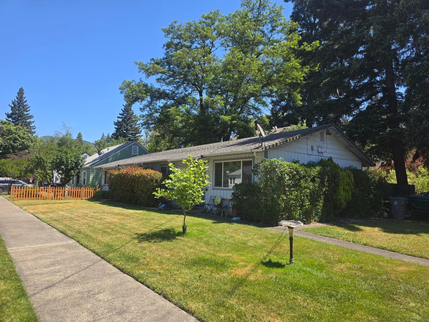 Photo of 703 2nd 2 of 3
