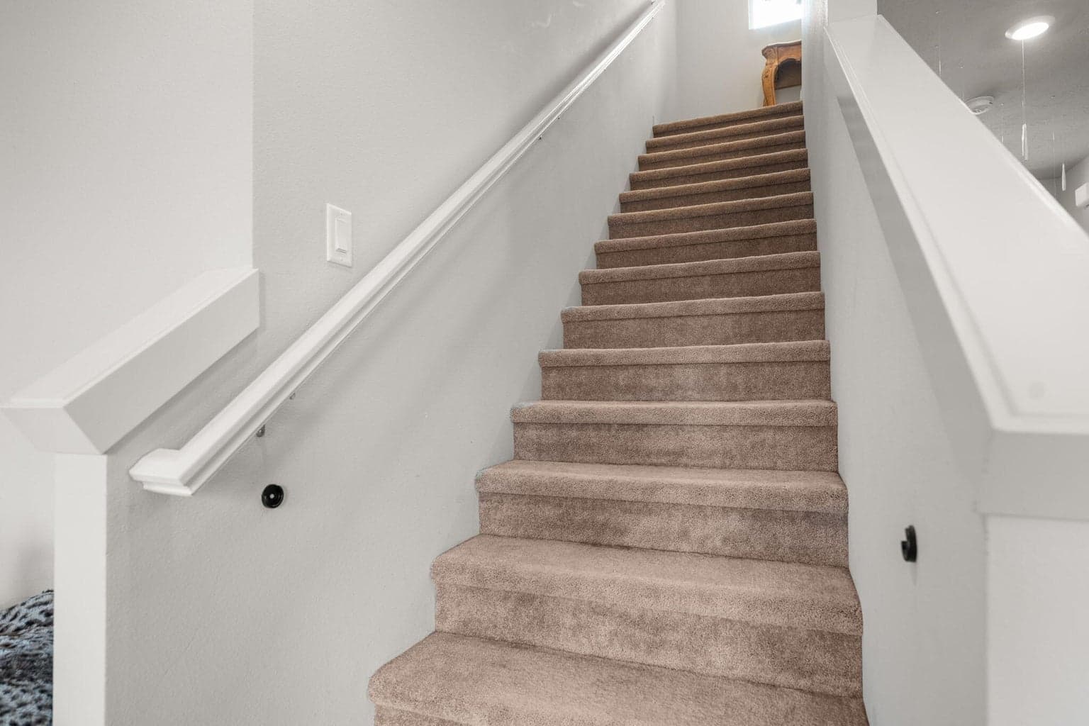 Photo of 4039 SW Quartz Place 22 of 44