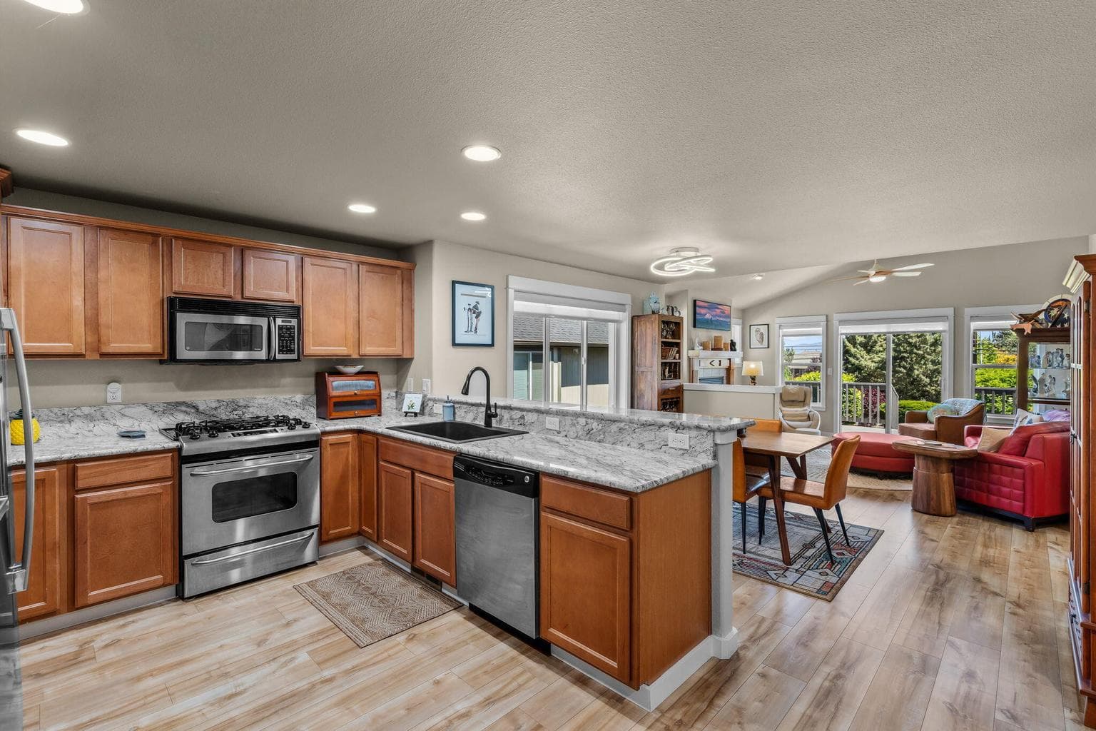 Photo of 3714 29th 4 of 21