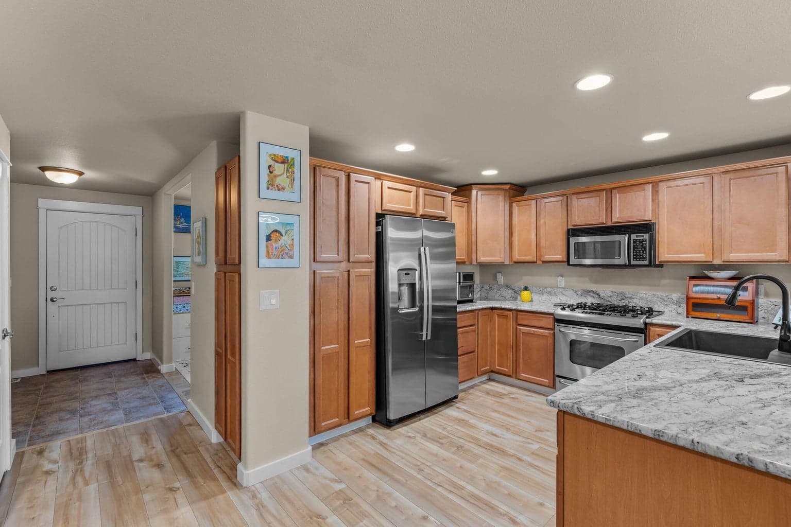 Photo of 3714 29th 5 of 21