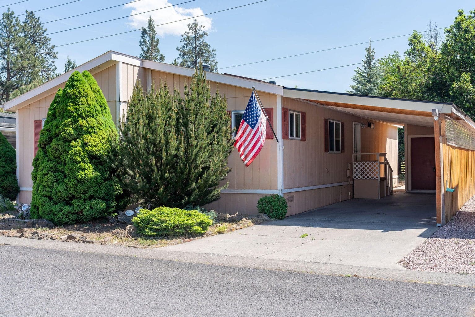 Photo of 1001 15th 3 of 32