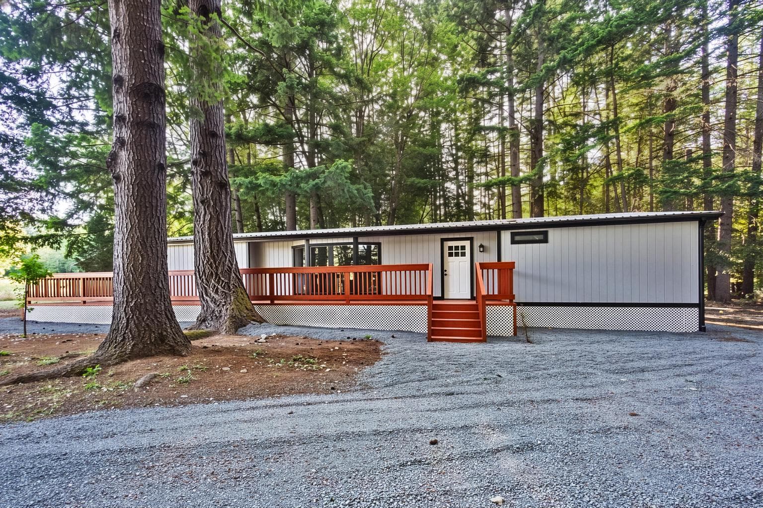 601 Pinewood