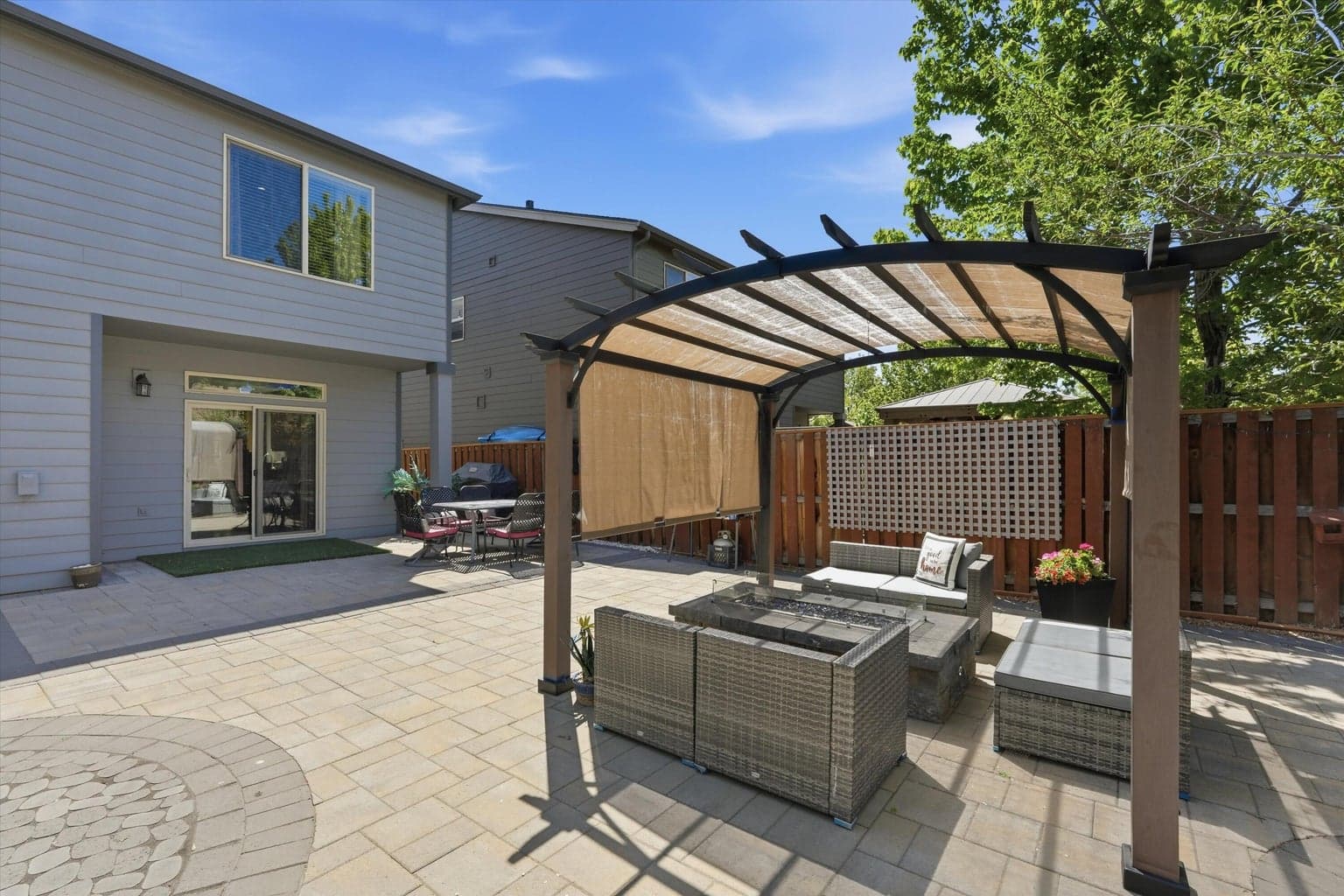 Daylight Low Maintenance extended outdoor living space.