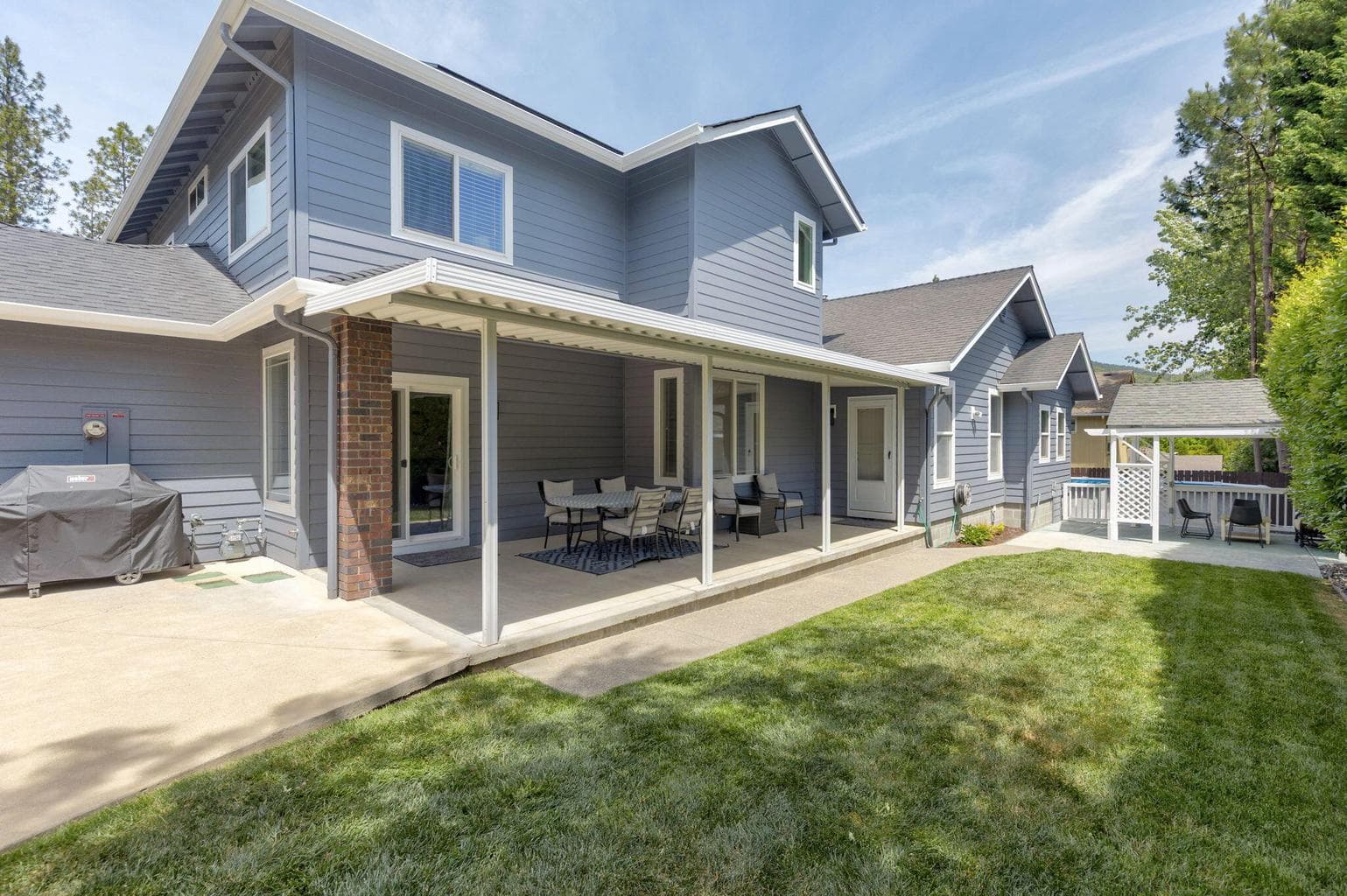 Photo of 965 Valley View 2 of 56