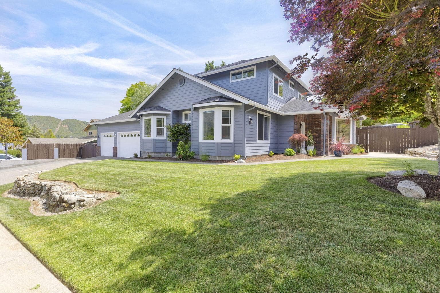 Photo of 965 Valley View 3 of 56