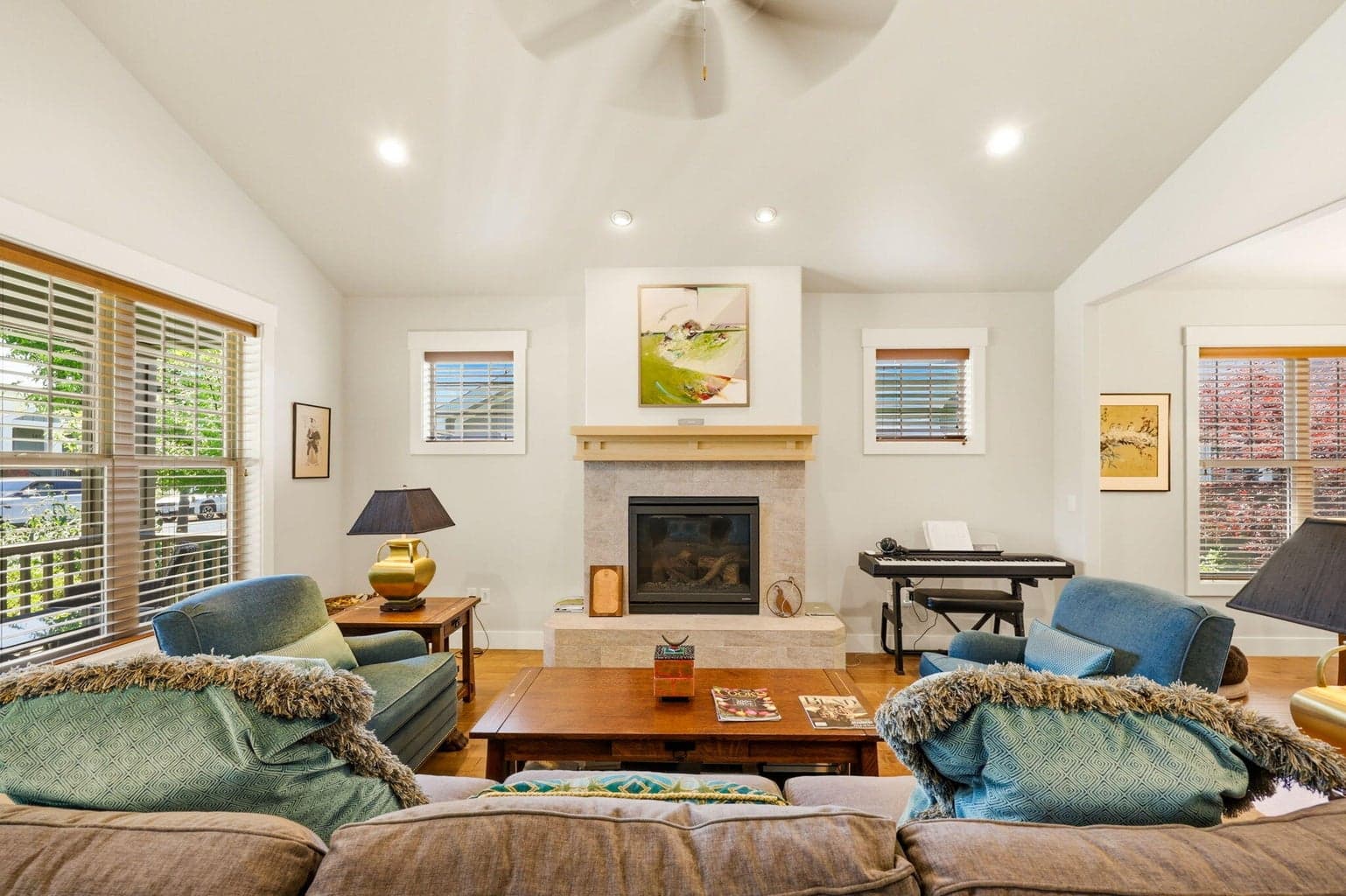 Photo of 550 Windsong 5 of 34