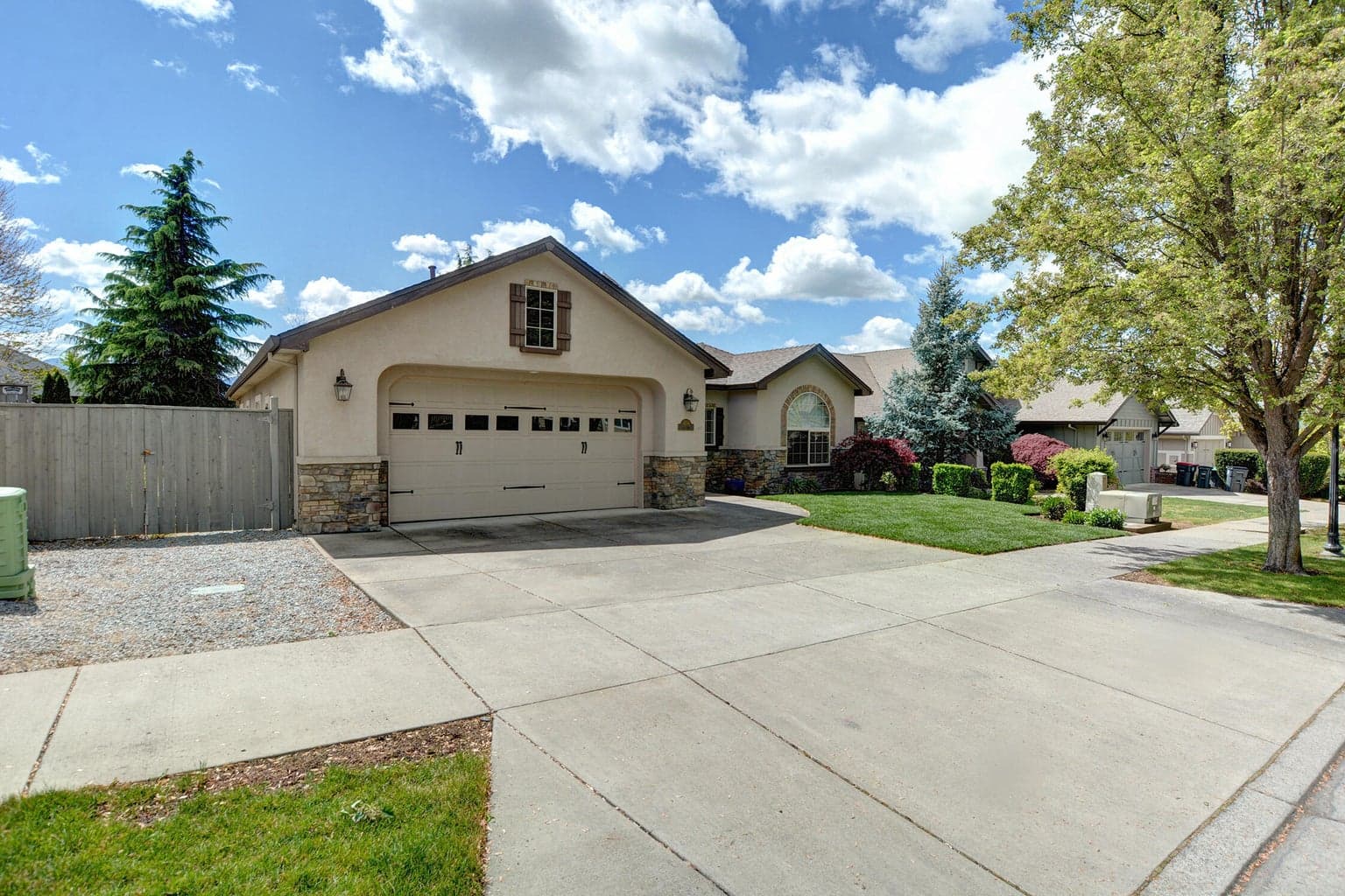 Photo of 3764 Calle Vista 2 of 40