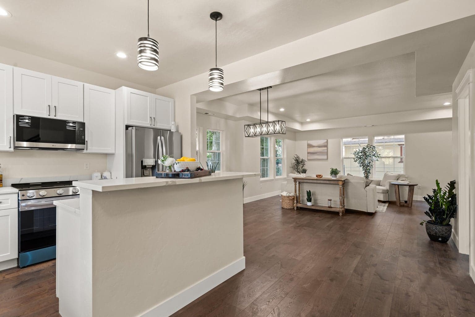 Photo of 205 Oregon 5 of 33