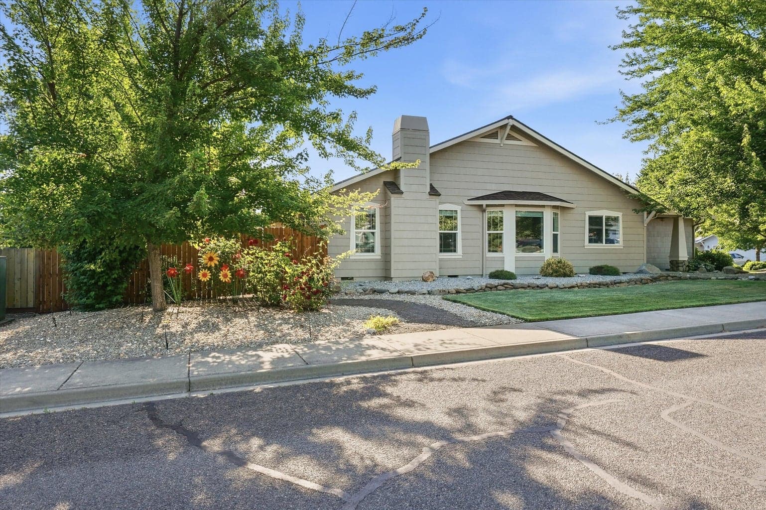 Photo of 96 Mountain View 3 of 23