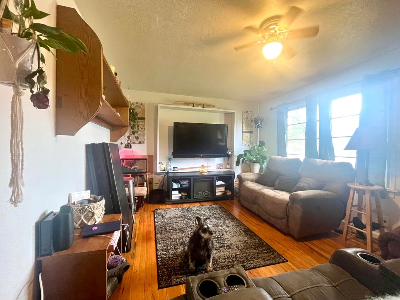 Photo of 2907 Homedale 3 of 17