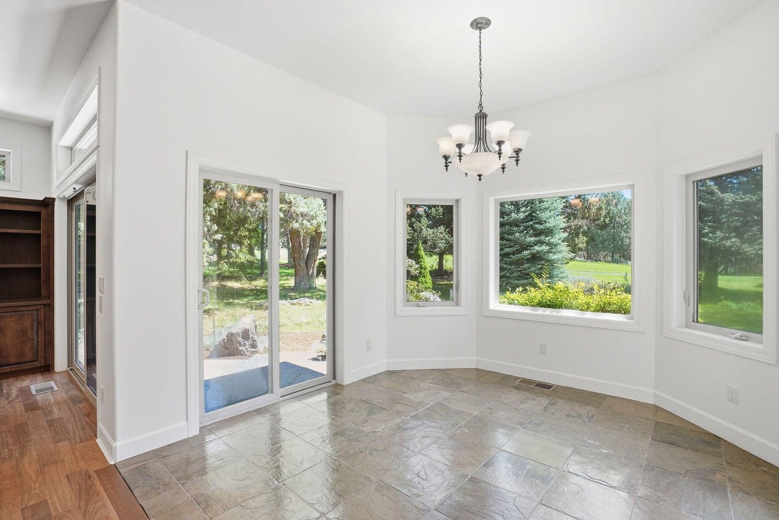 Photo of 3334 NW Braid Drive 10 of 41