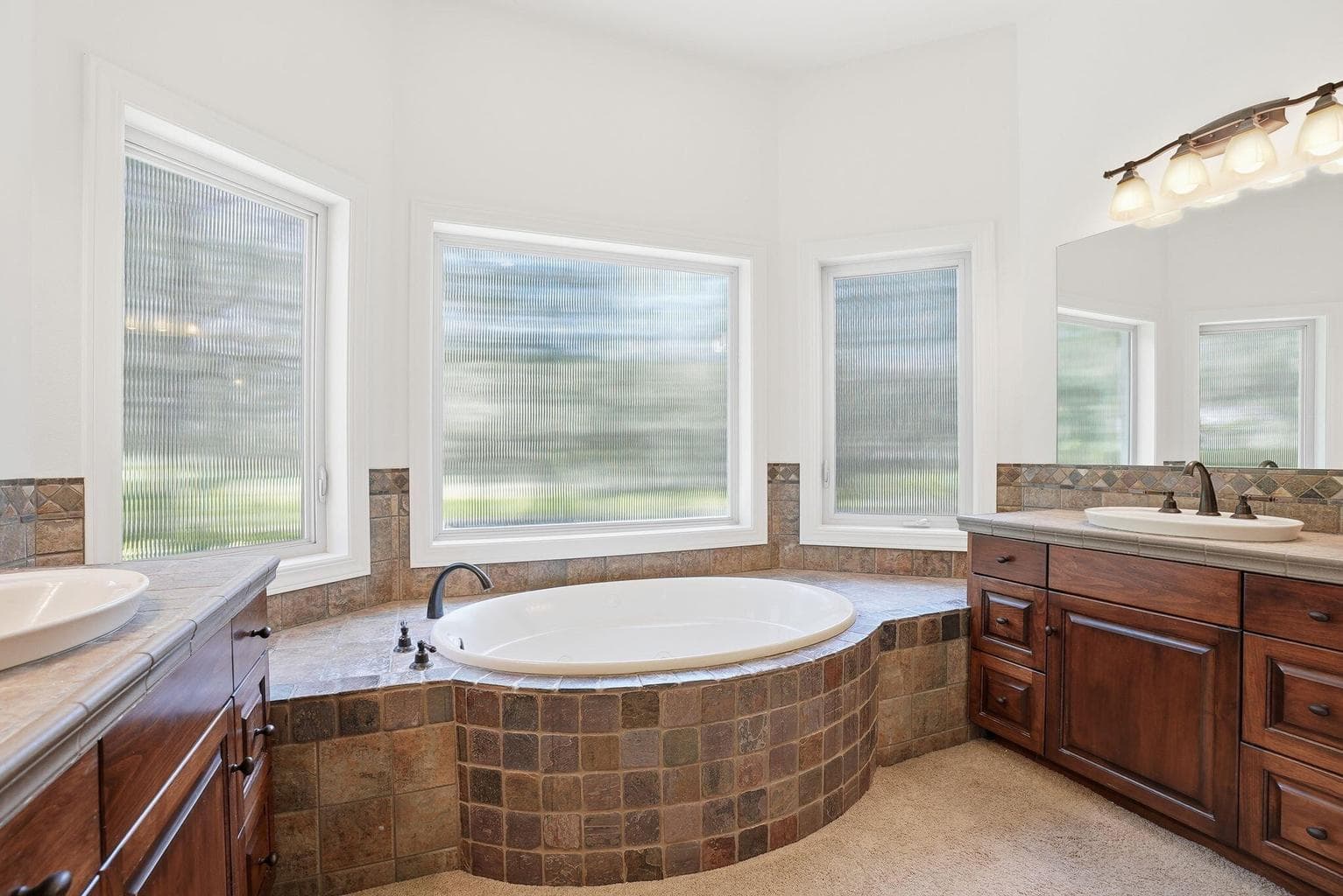Photo of 3334 NW Braid Drive 21 of 41