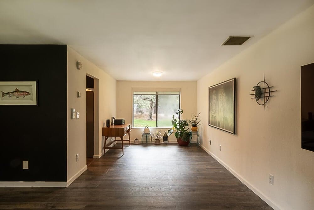 Photo of 61346 Robin Hood Lane 7 of 32