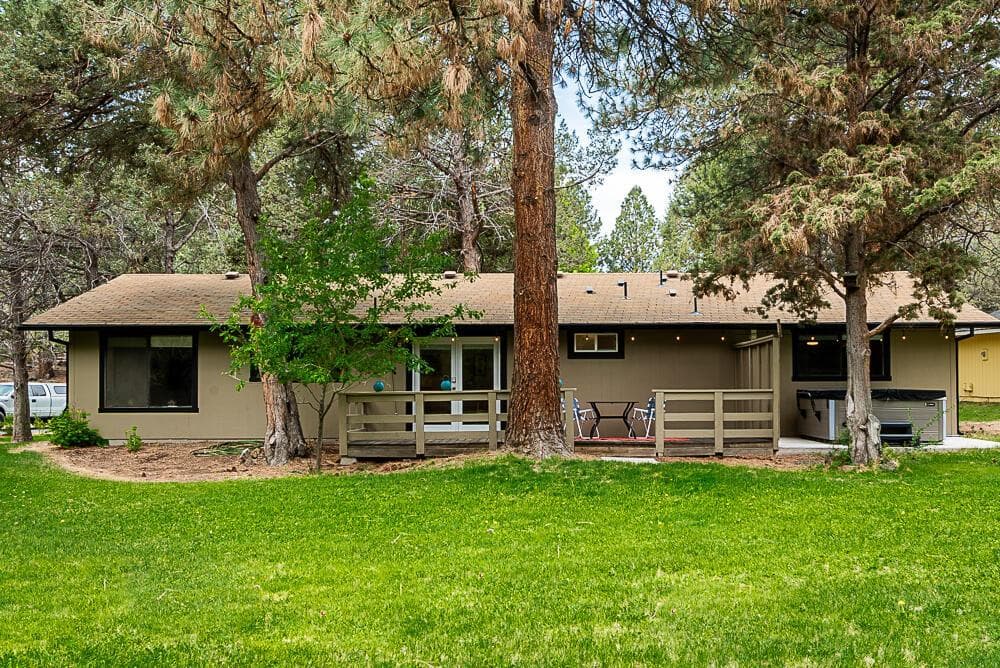 Photo of 61346 Robin Hood Lane 28 of 32