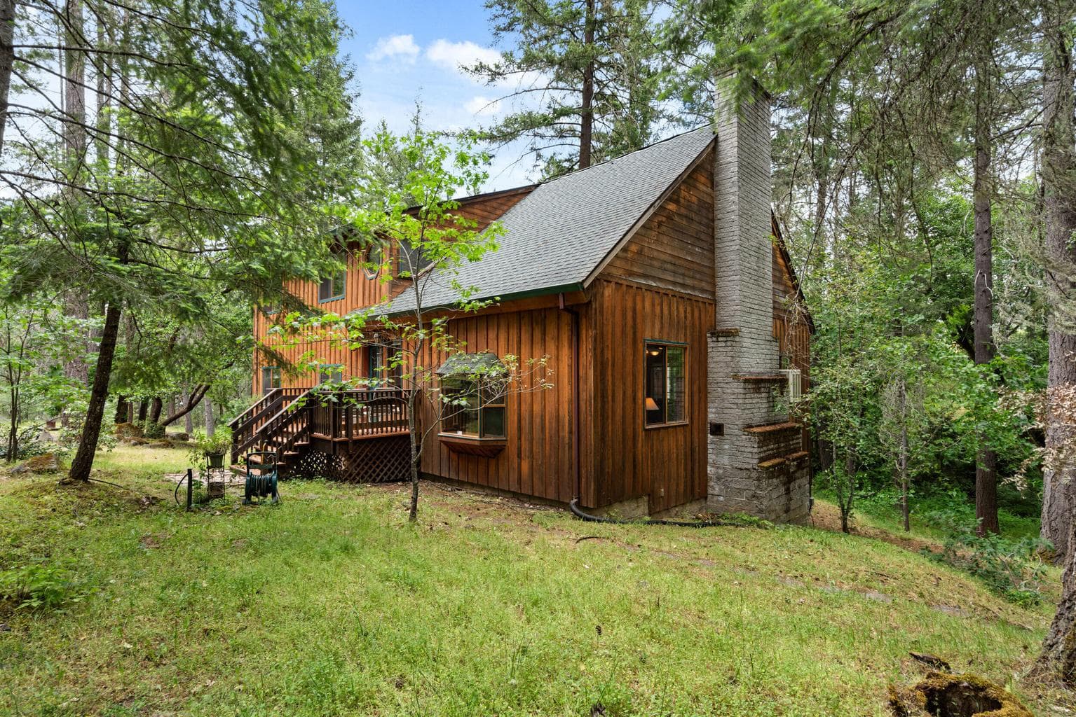 Photo of 4046 Little Applegate 2 of 65