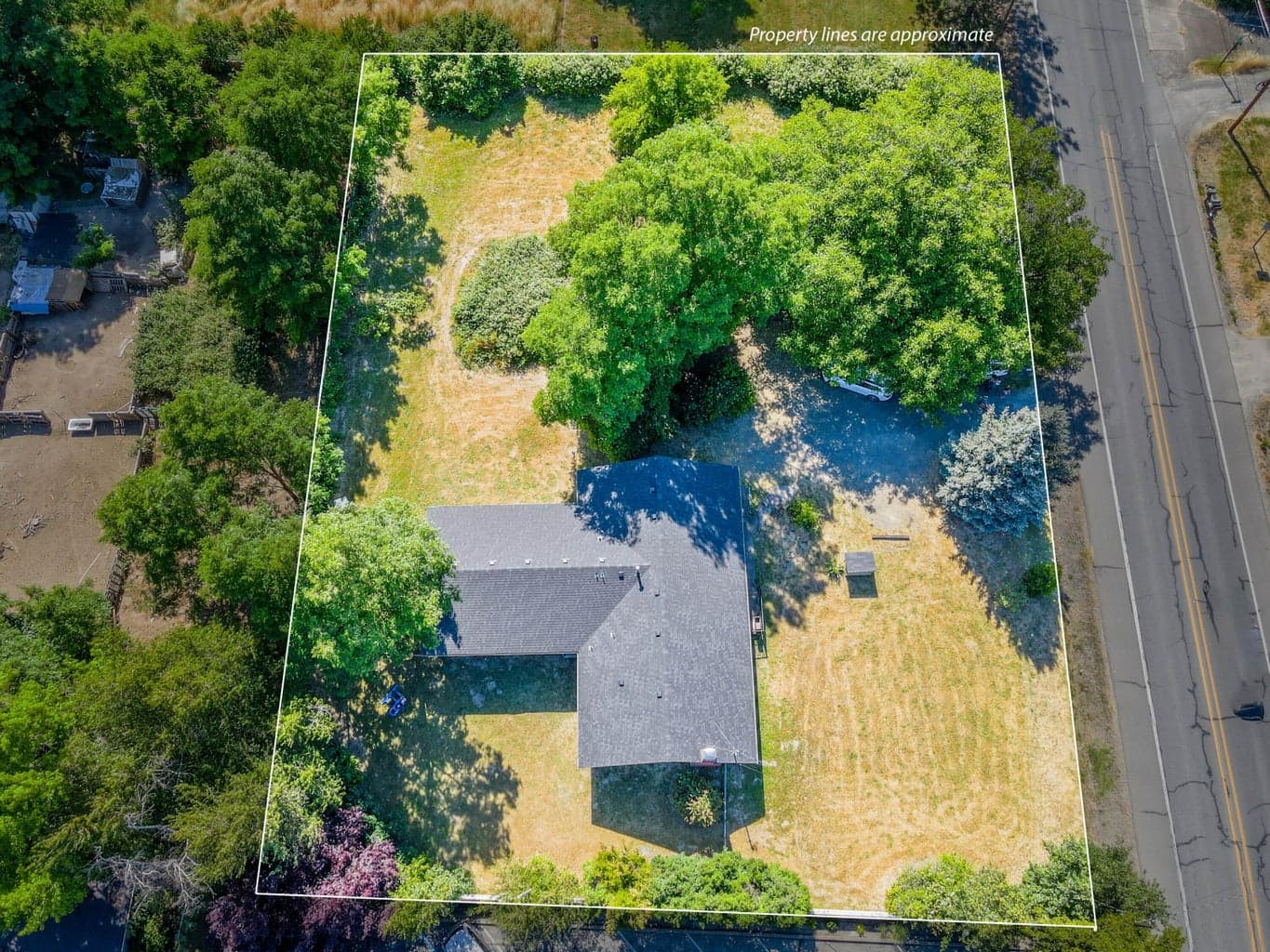 Photo of 2087 Upper River 3 of 47