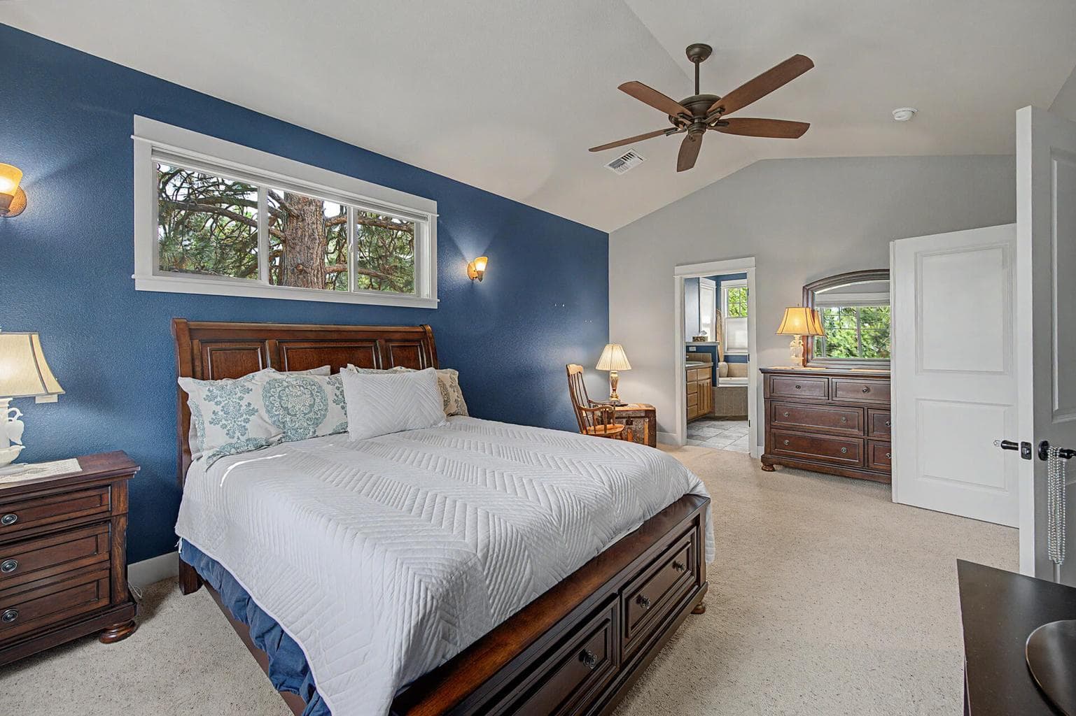 Photo of 2729 NW Havre Court 27 of 48