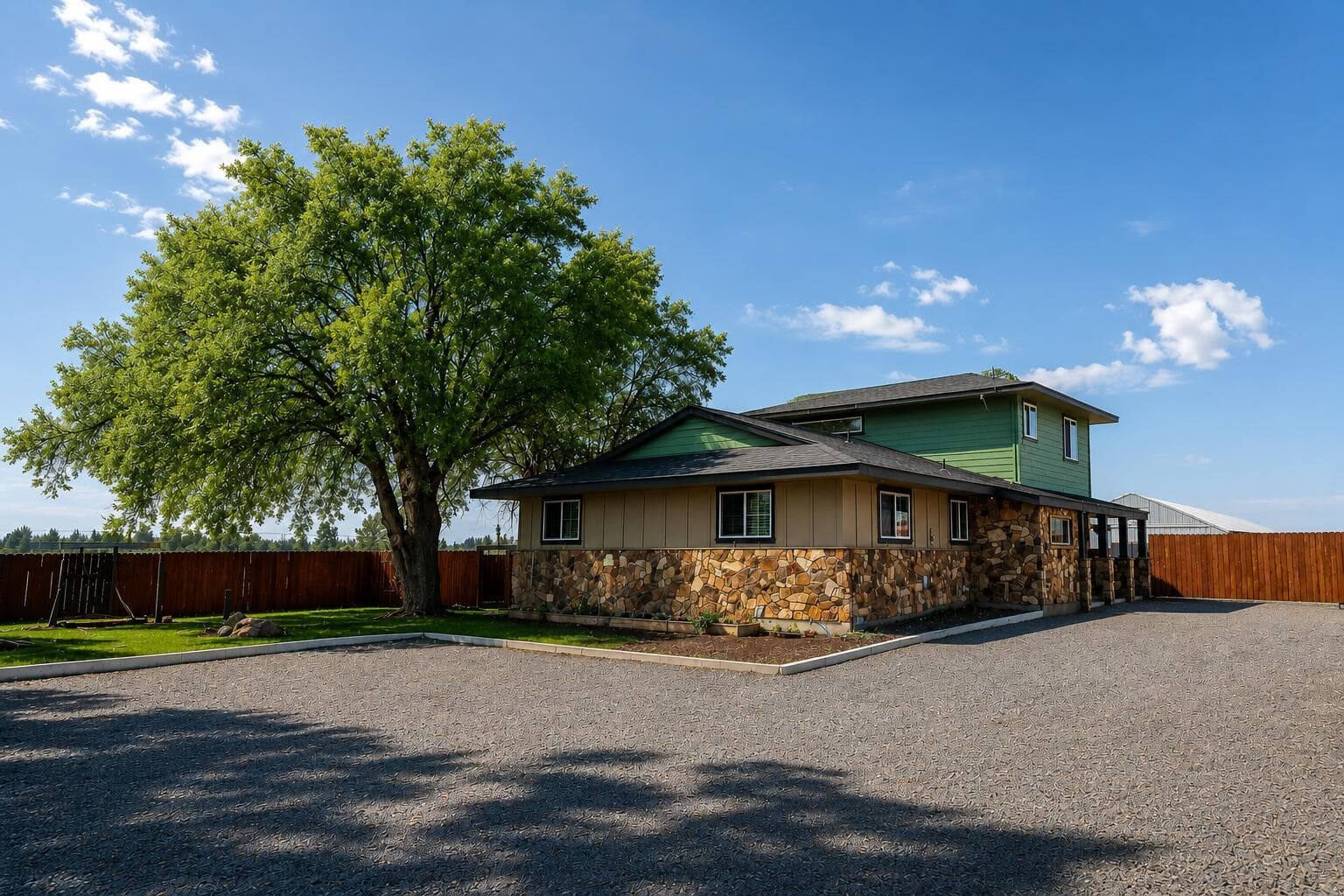 Home 3bed/2bath