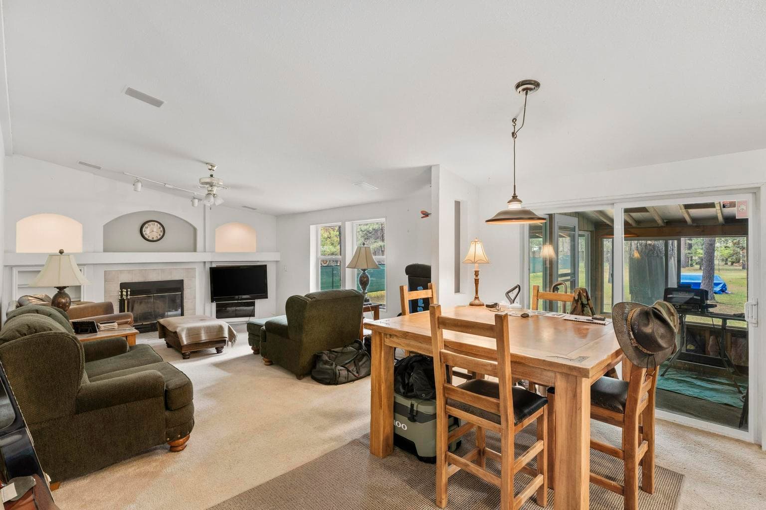 Photo of 16928 Covina Road 10 of 48