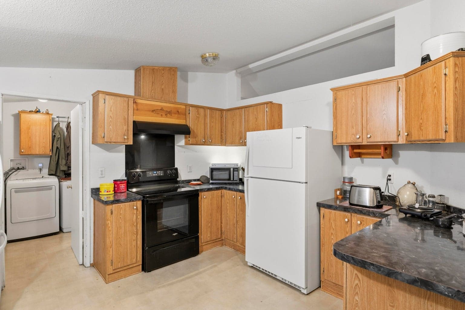 Photo of 16928 Covina Road 15 of 48