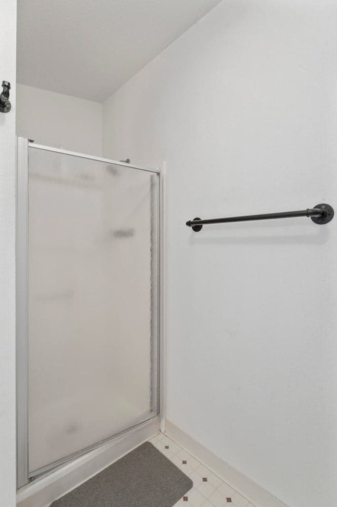 Photo of 16928 Covina Road 26 of 48
