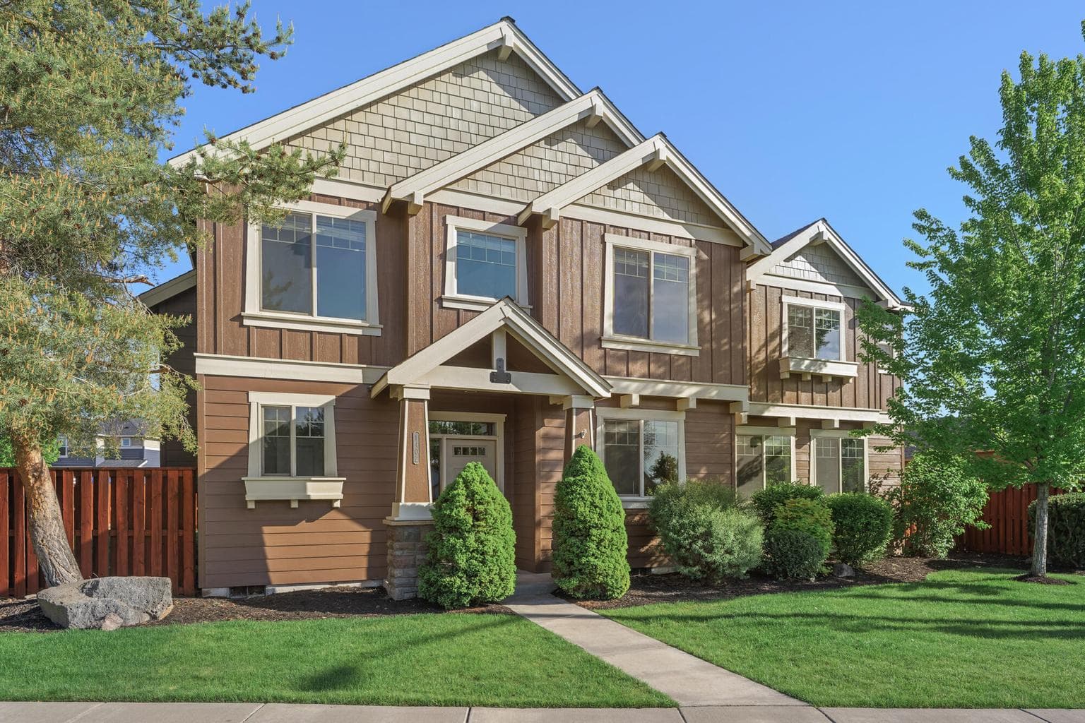 1402 Hudspeth — open house
