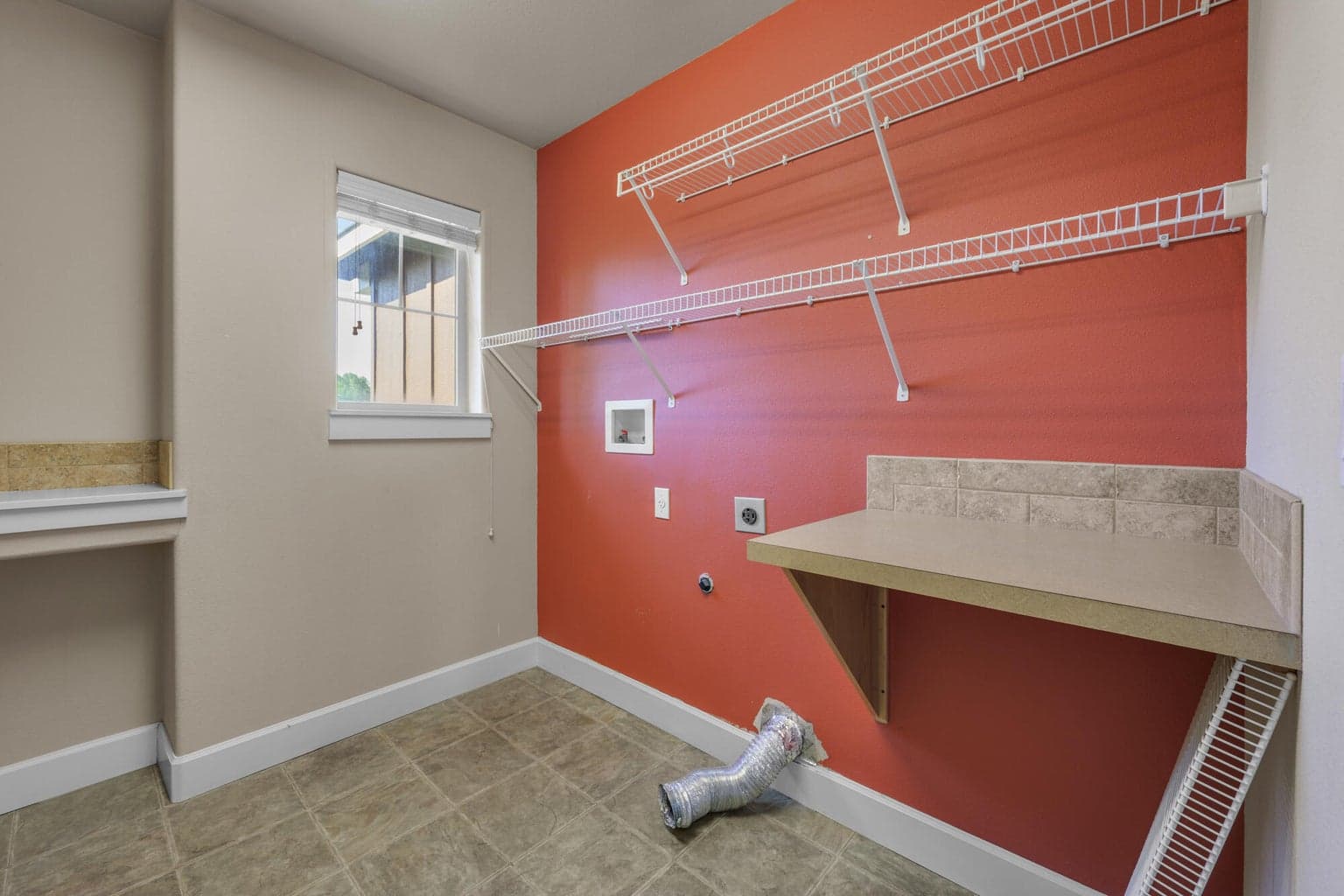 Photo of 1402 NE Hudspeth Road 22 of 36