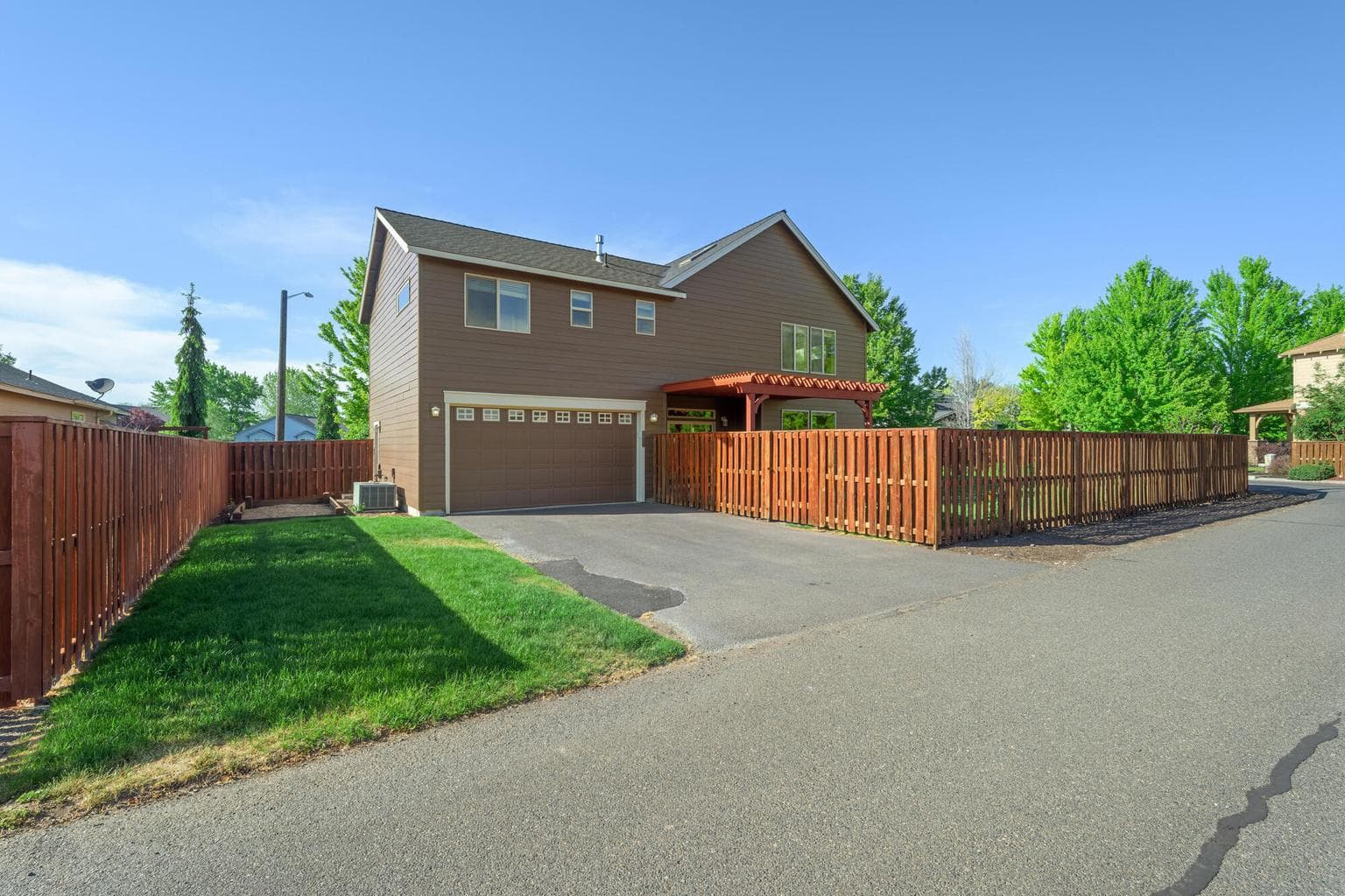 Photo of 1402 NE Hudspeth Road 29 of 36